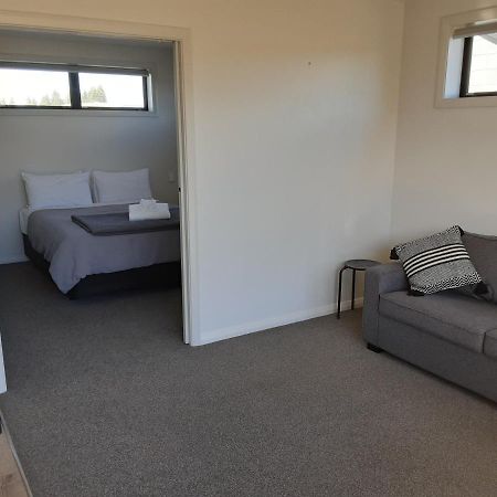 Two Thumbs Unit 2 Apartment Lake Tekapo Luaran gambar